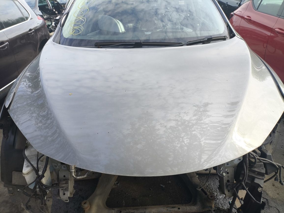 Преден капак за Nissan Pulsar