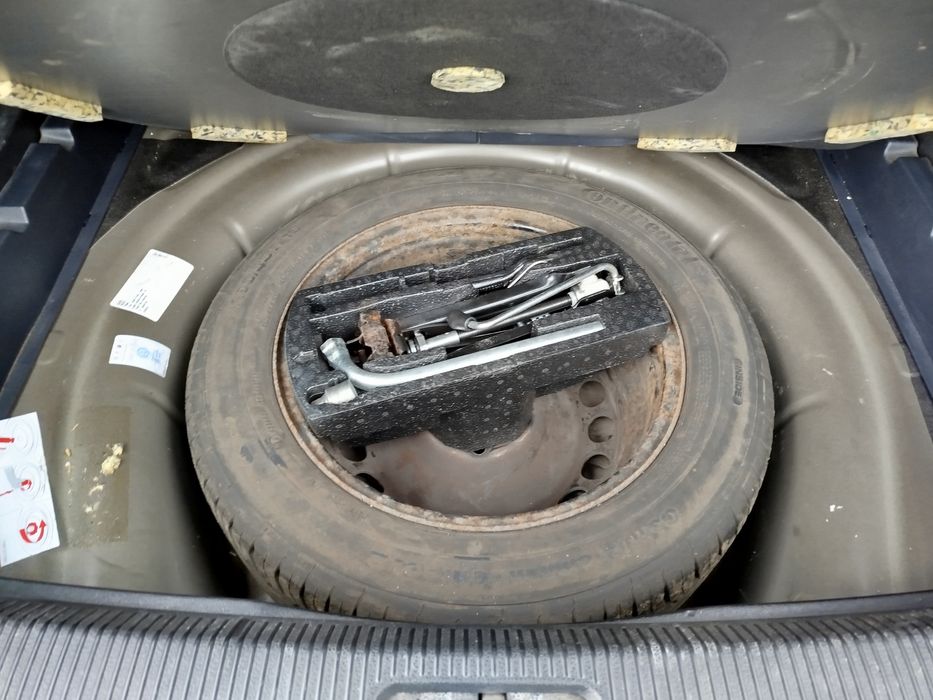 VW Golf 6 din 2011, 1.6 TDI, 105 cp