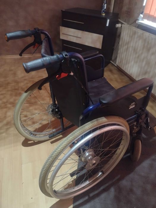 Инвалидна количка