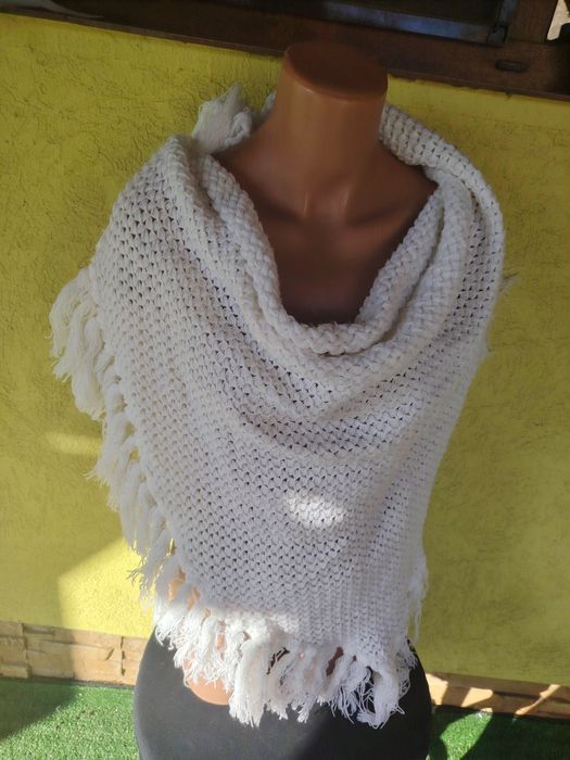 Lot 50 de bucăți esarfe și fulare