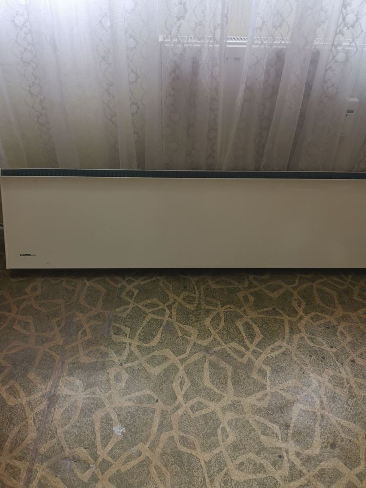 Продавам 2 броя конвекторни радиатора