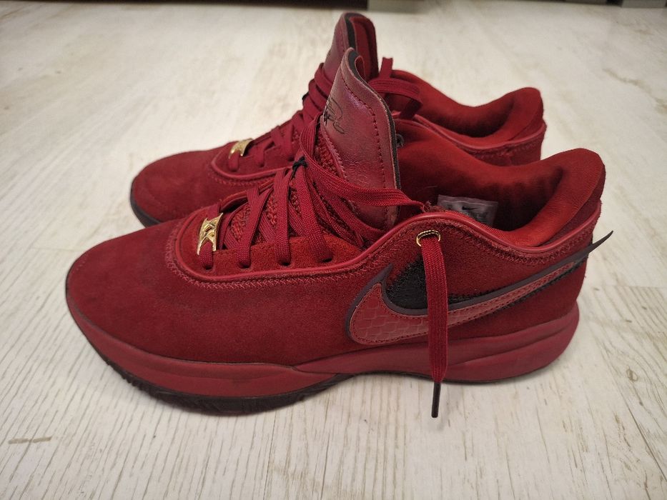 Nike Lebron 20 XX Liverpool F.C