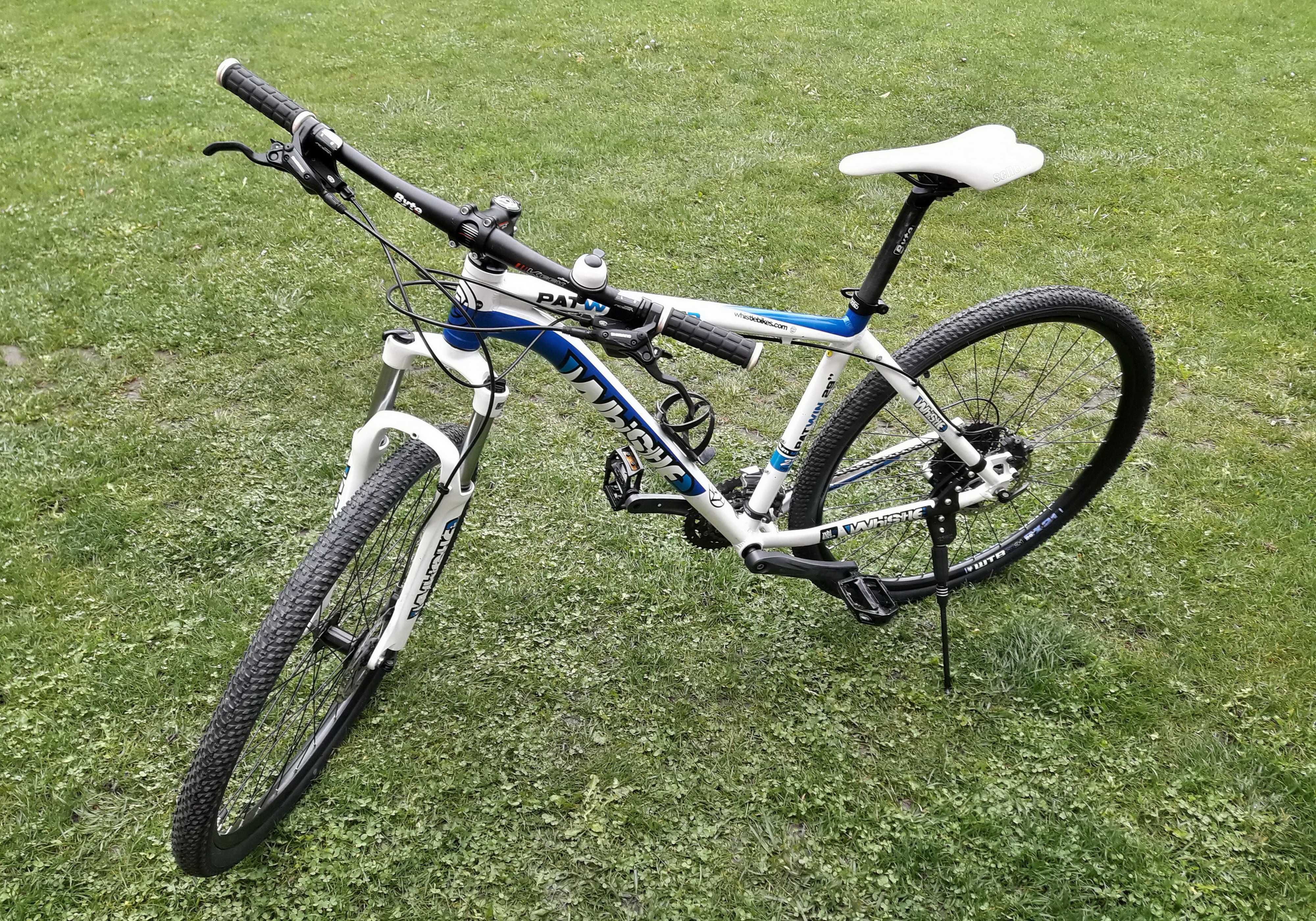 Bicicletă Whistle Patwin 1481D MTB 29’, 27 viteze, ALU, fr. disc, albă