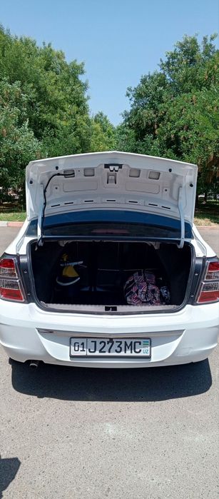 Продам авто Кобальт автомат