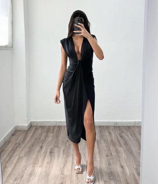 Rochie eleganta, model actual si modern