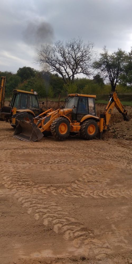 Inchiriez buldoexcavator JCB cu PICON