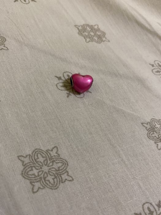 Vand talismane pandora