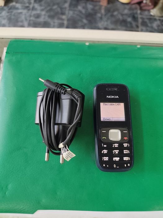 Телефон nokia 1209