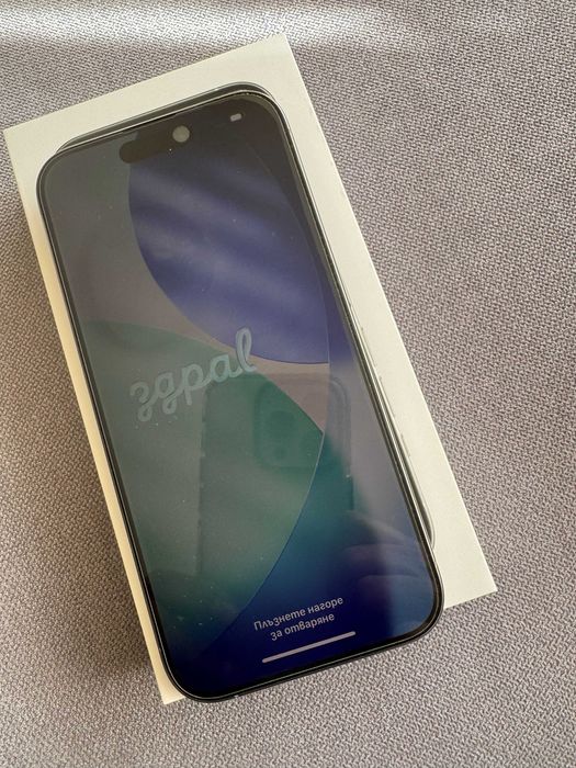 iPhone 15 Pro Сребрист на цвят