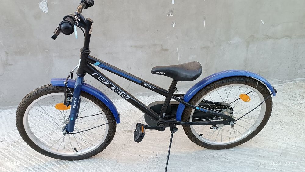 Bicicleta aproape noua