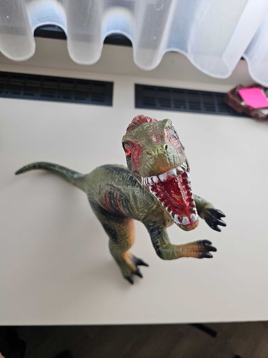 Dinozaur T-REX cu sunet pentru copiii dvs.