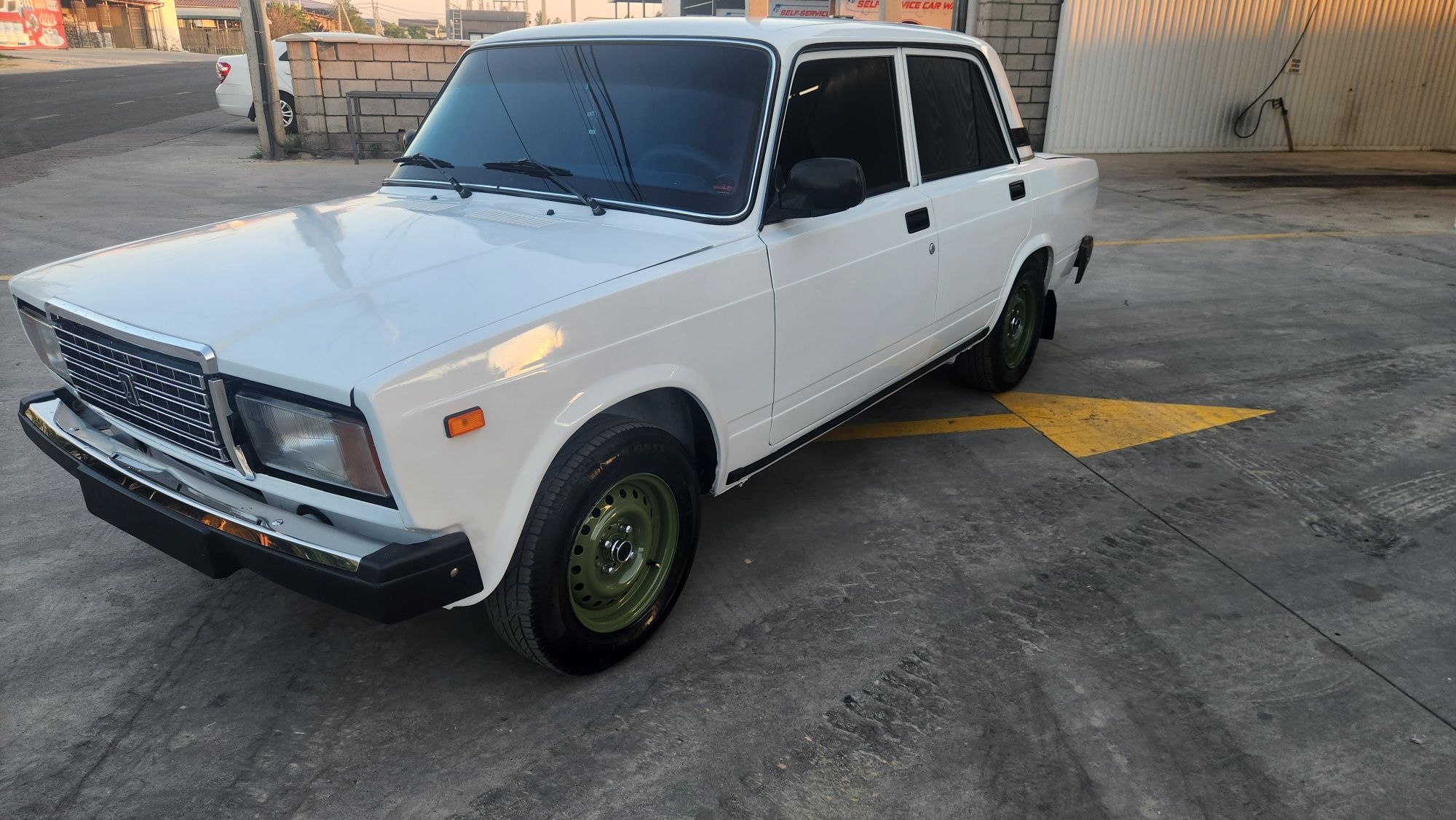 Vaz 2107  Yilli 2007 Sirochna Sotiladi