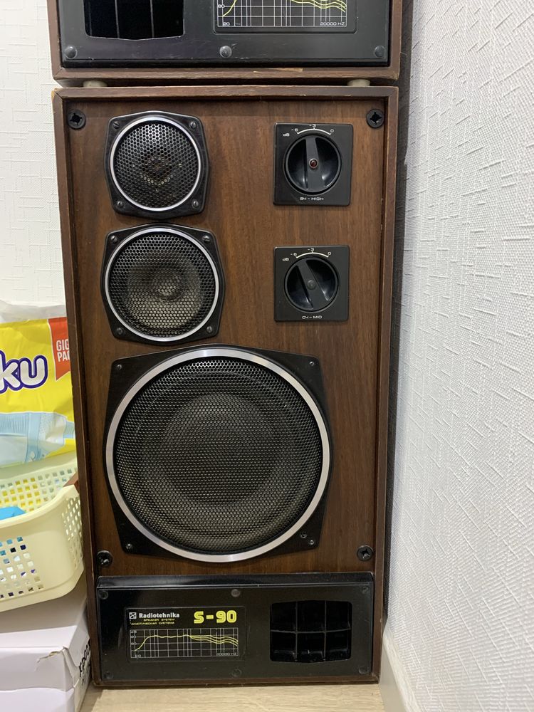 Колонки s90 в хорошем состоянии