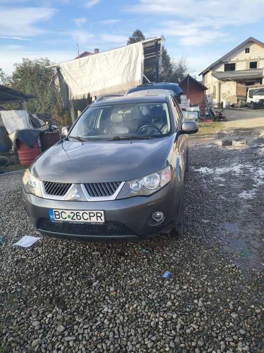 Vând Mitsubishi outlander 4x4 2007