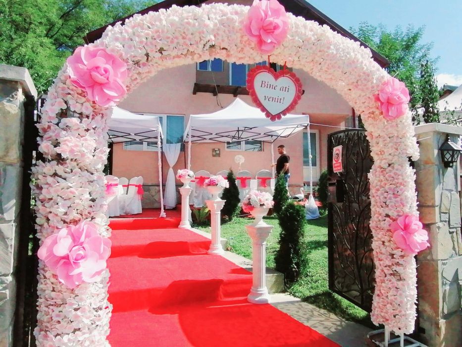 Cort mese aranjamente evenimente
