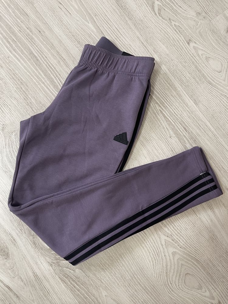 Pantaloni trening Adidas marime S
