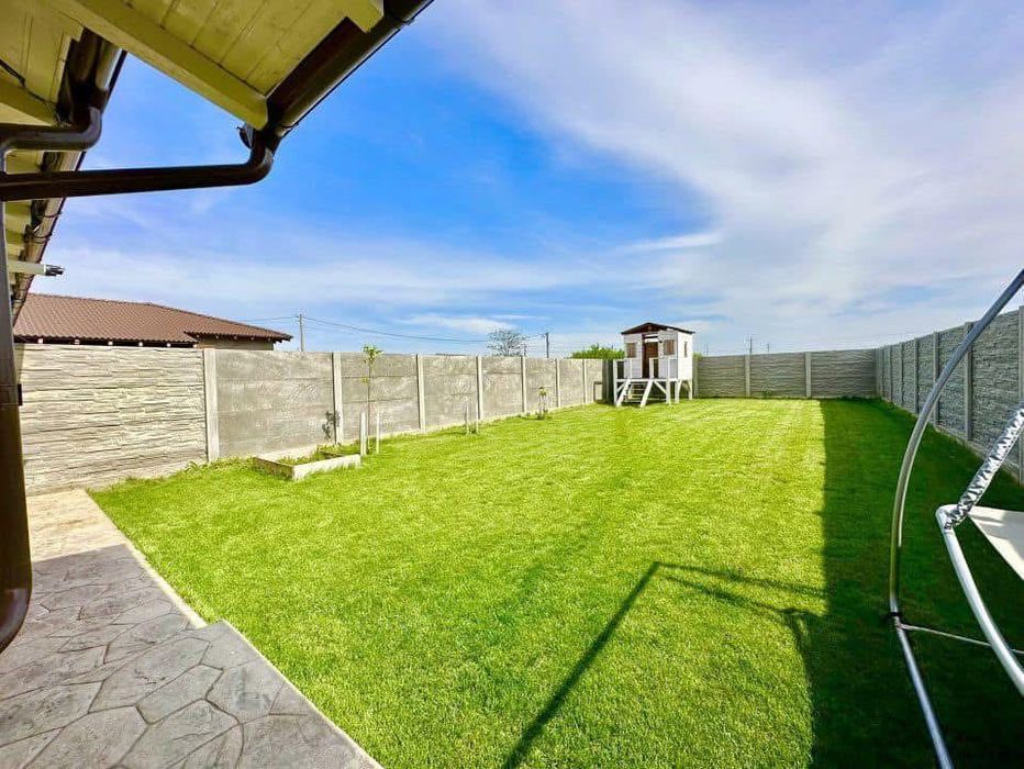 inchiriez duplex in Mosnita Noua