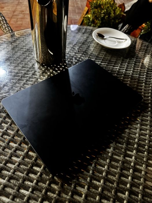 MacbookAirM3 Darck Blue 699$