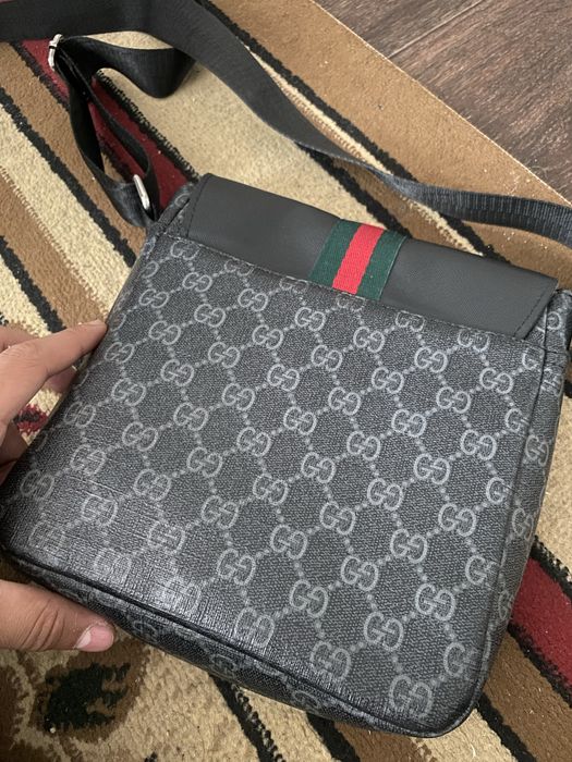 Продаюю барсетку!