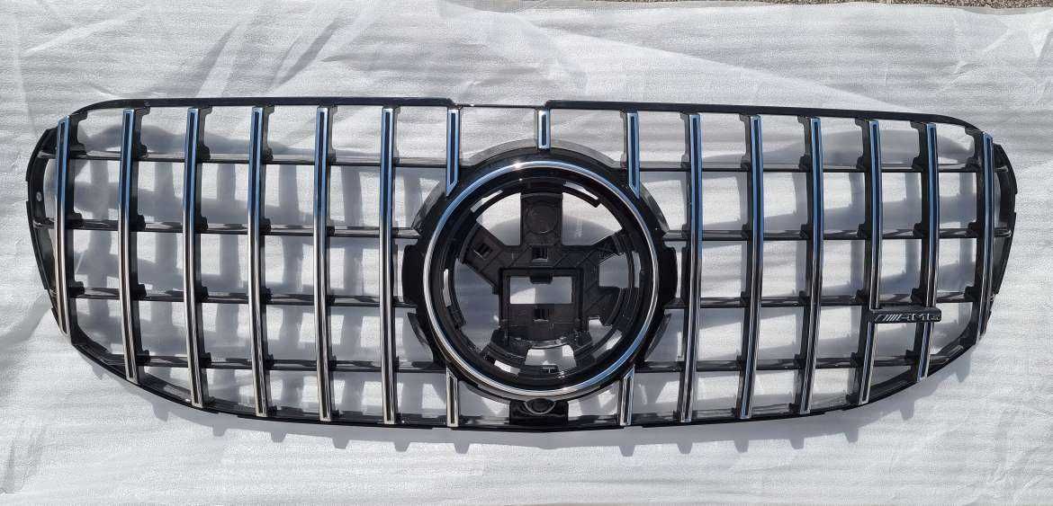 Радиаторна решетка AMG за Mercedes GLS AMG Line X167