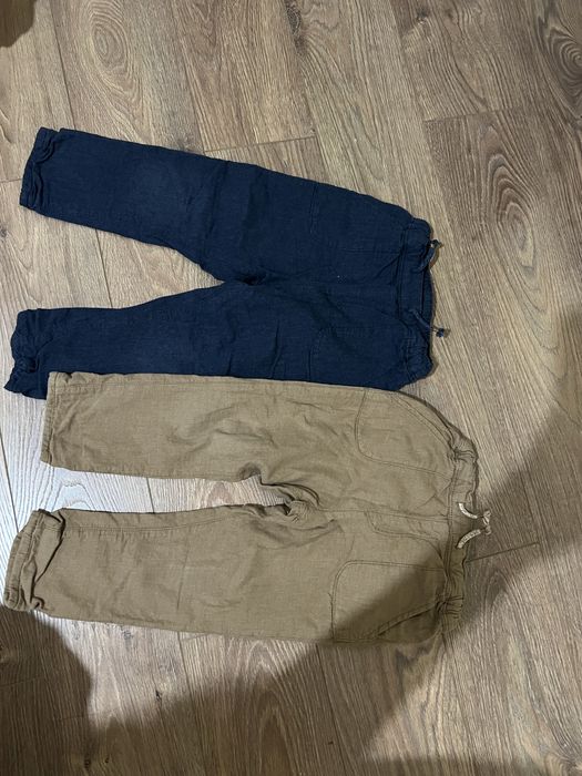 Джинсови гащеризони 92 размер-керемиден,две блузки-12 лв -обичан веднъ