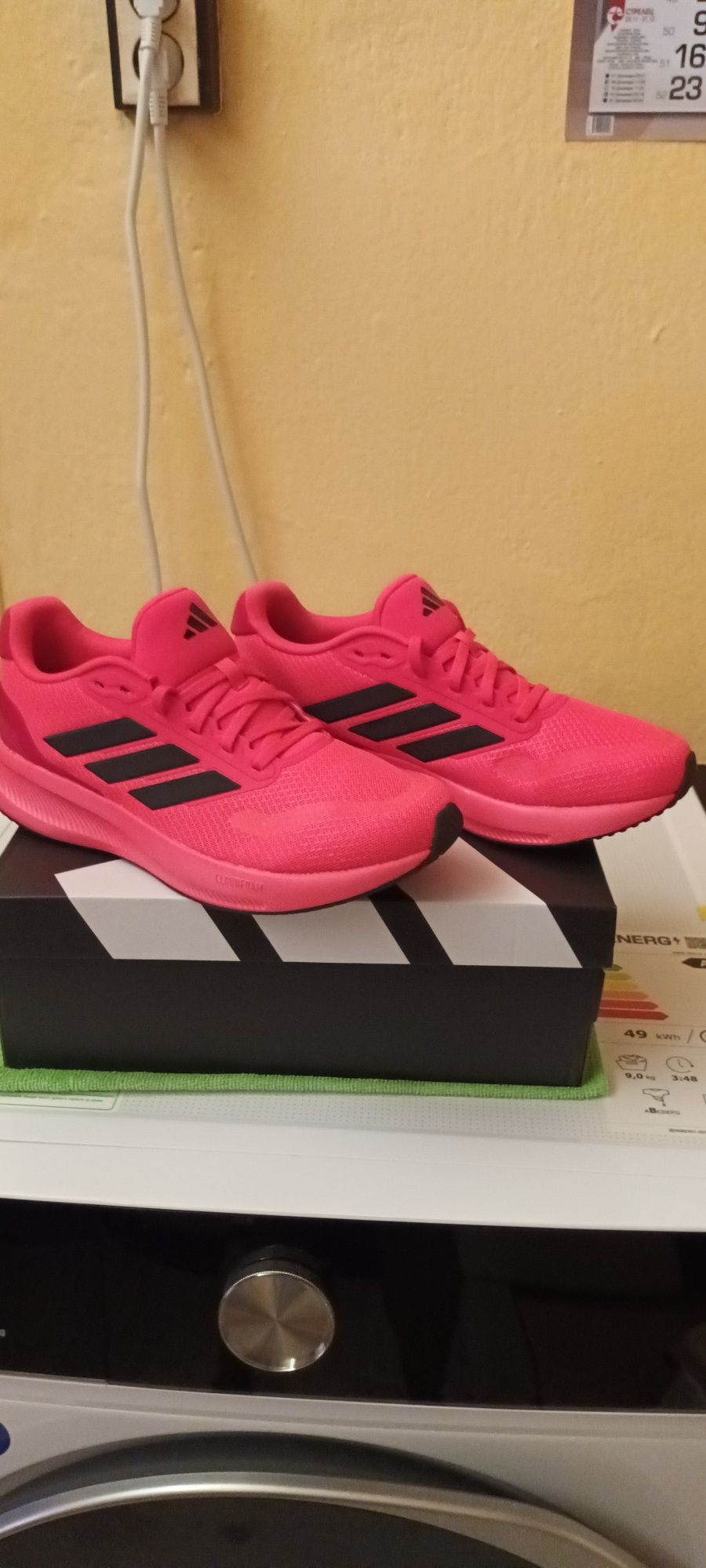 Маратонки Adidas