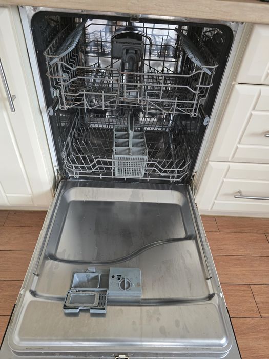 Masina de spalat vase Teka