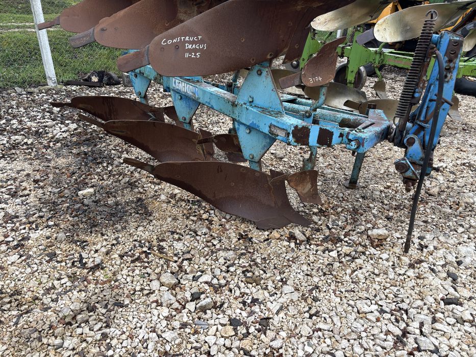 Plug reversibil 3 brazde lemken