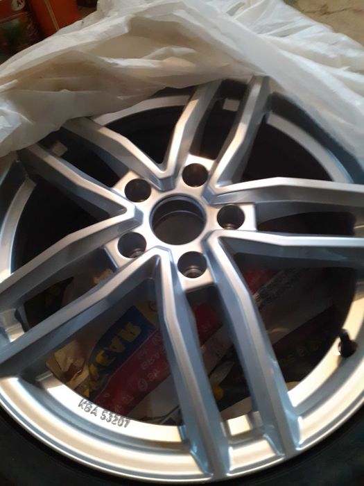 Janta cu anvelopa 225/50 R 17 98 V noi