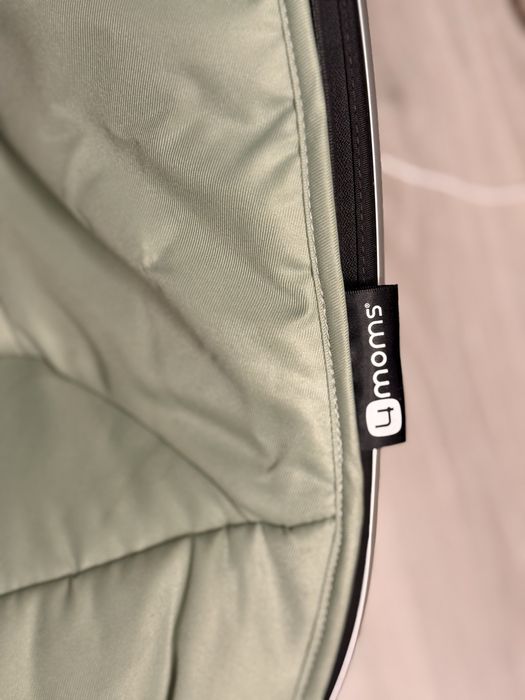 4moms MamaRoo 5 – Sage Green, aproape nou, folosit foarte puțin