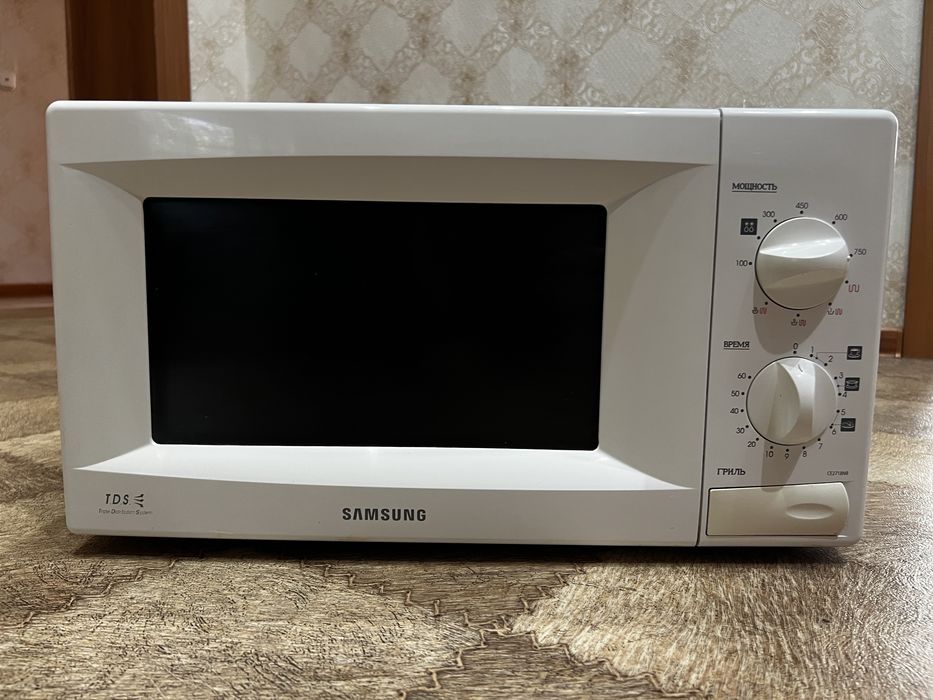 Микроволновая печь с грилем Samsung