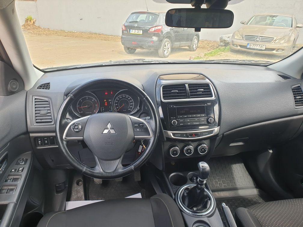 Mitsubishi ASX  4x4  2015