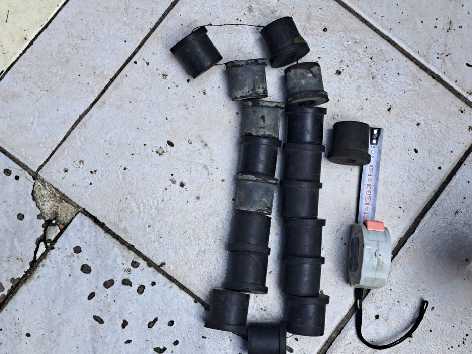 Bucsa stabilizatoare arc