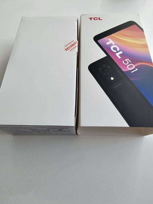Telefon TCL 501 Nou