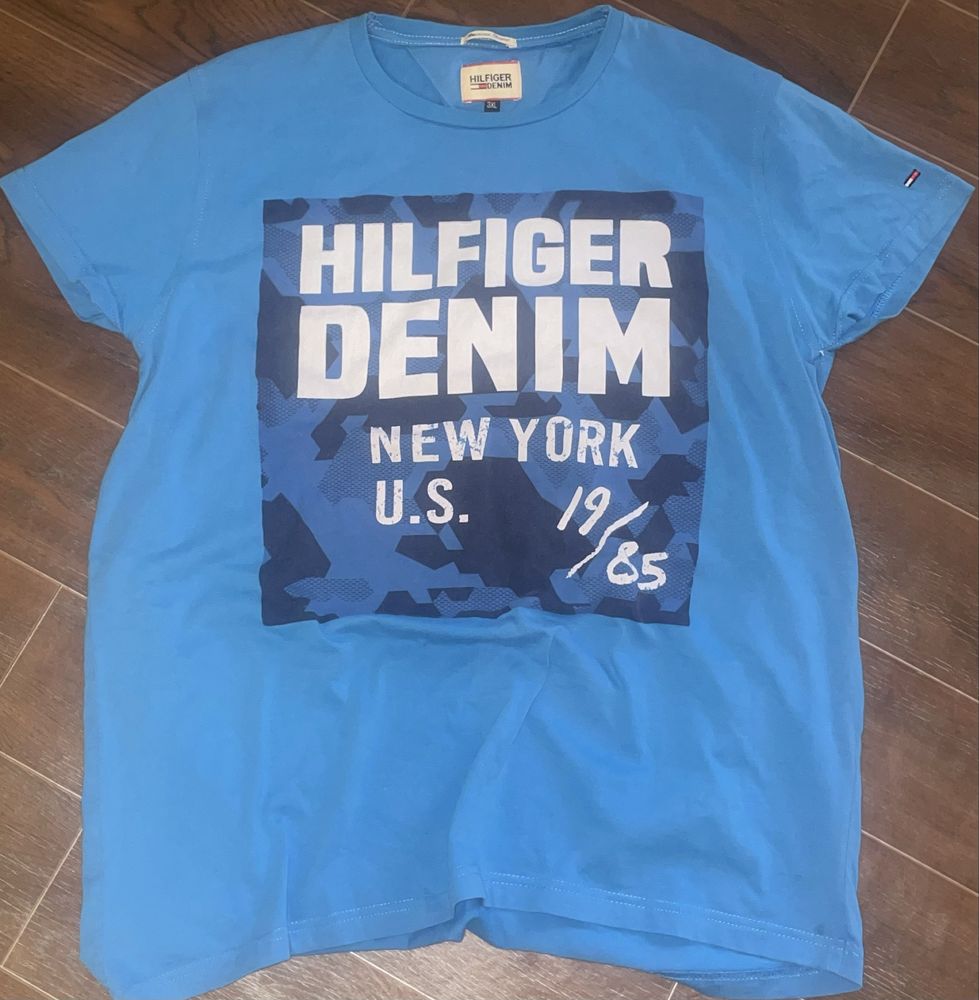 Tommy Hilfiger denim vintage tee