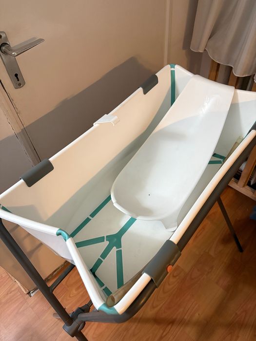 Vand cadita Stokke cu suport bebe si picioare metalice