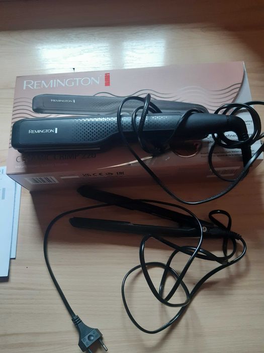 Преса за коса REMINGTON+още една Sapir подарък
