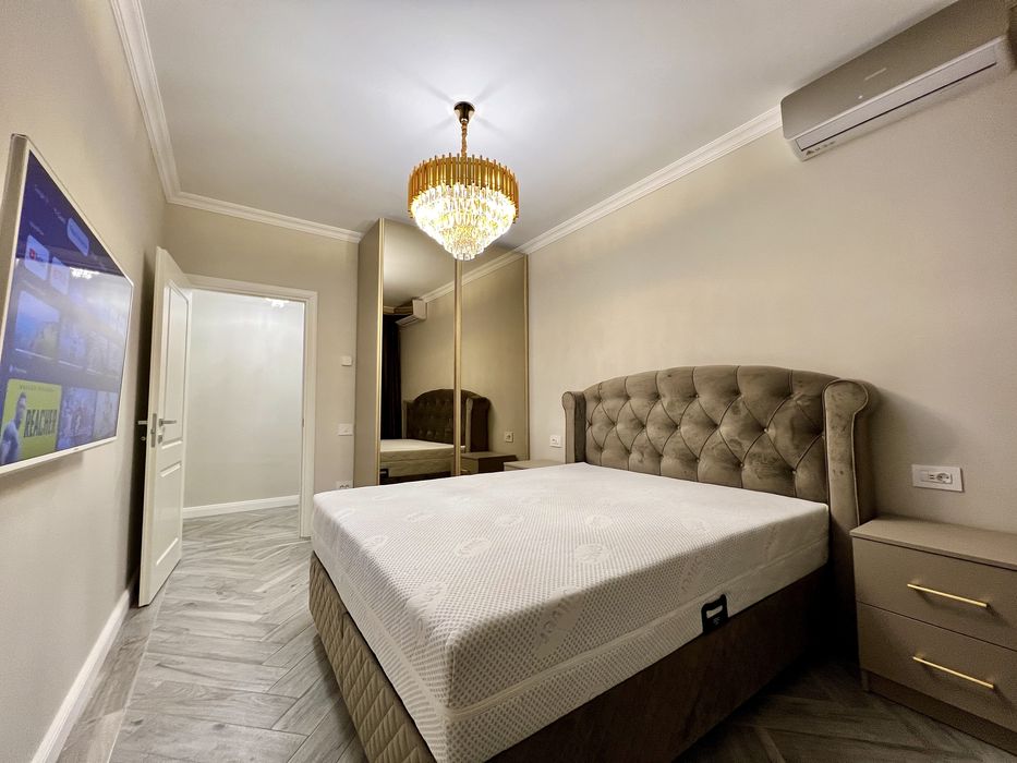 *DIRECT PROPIETAR* Chirie apartament luxury 3 camere PIPERA/AV