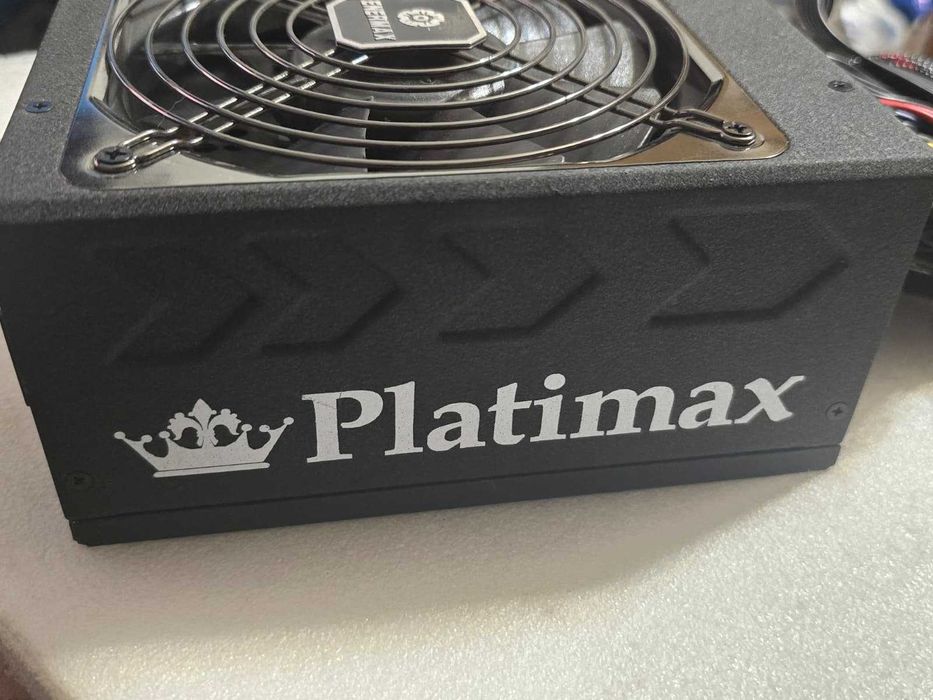 Sursa PC modulara Enermax Platimax 1350W, (2 x 6+2 PCI-E), 135 mm, 80+