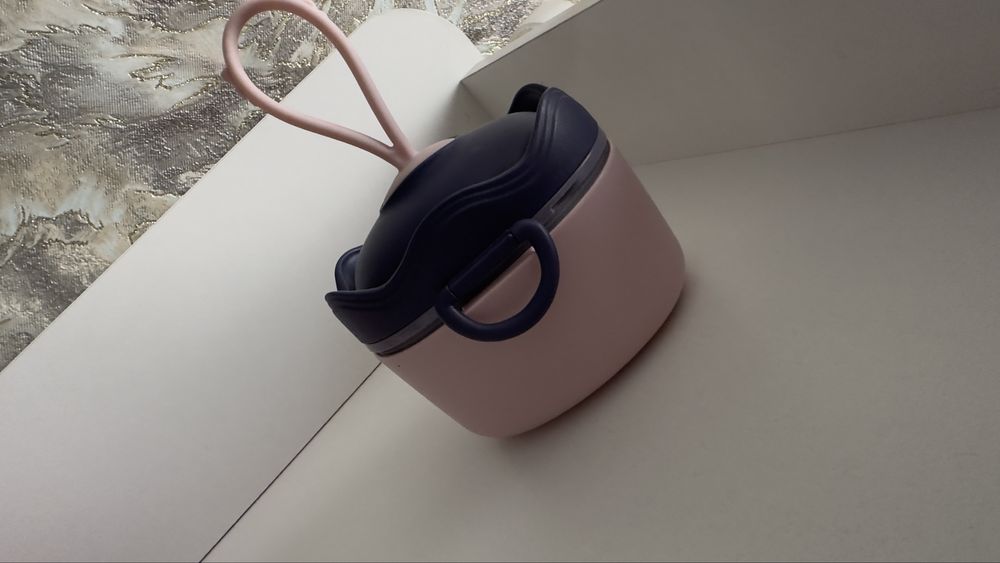 Продам контенер для смеси , почти новый