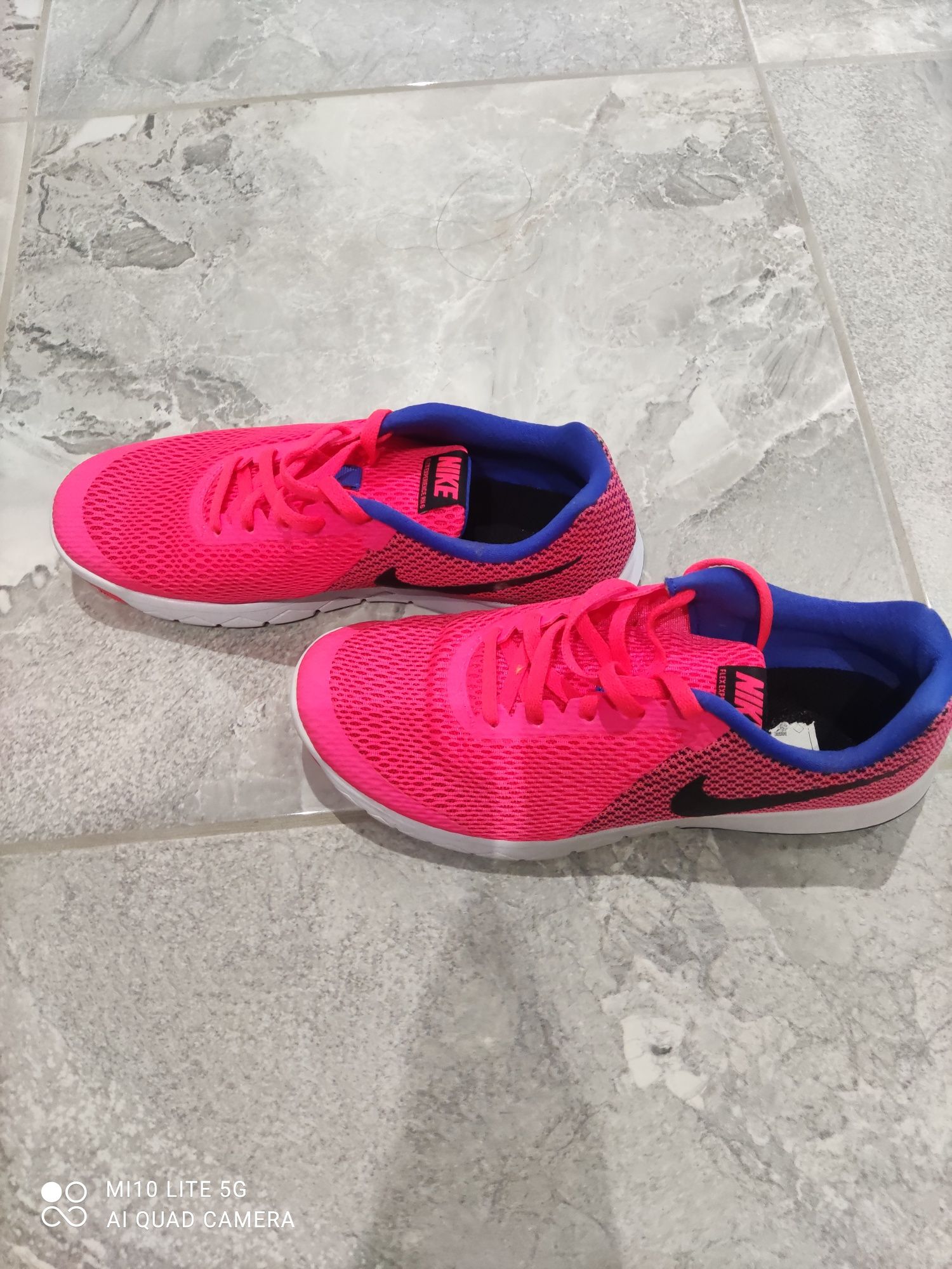 Маркови маратонки Nike