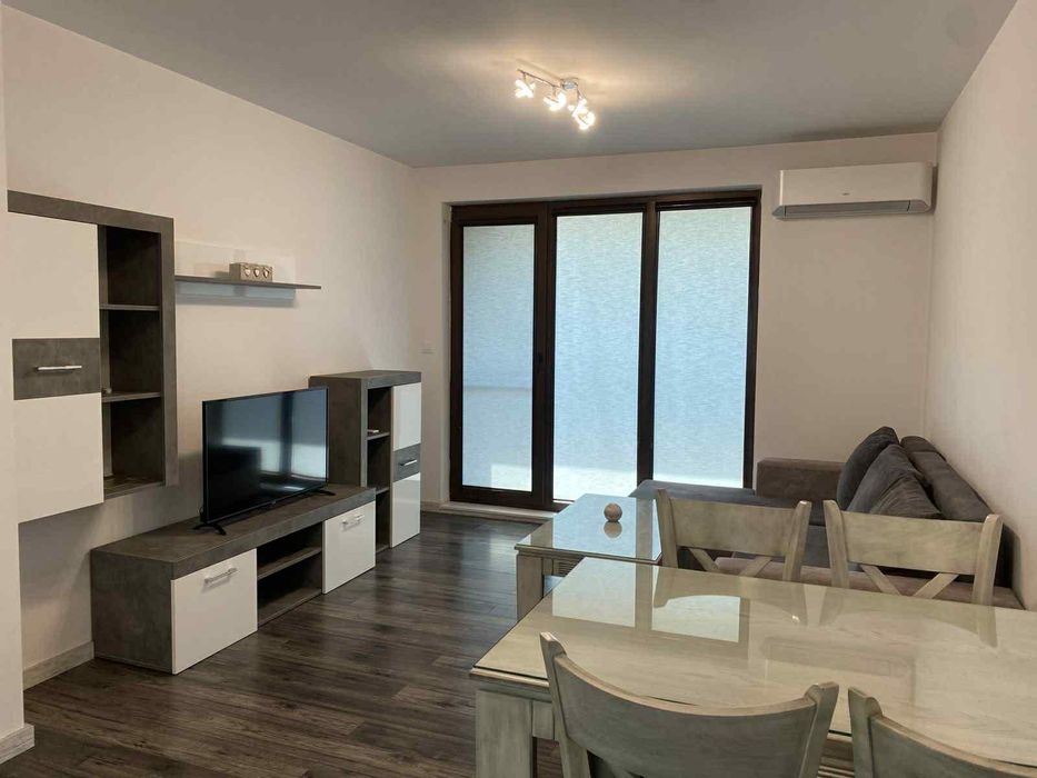 Дава се под наем Двустаен апартамент в Пловдив, Каменица 2 - 70 кв.м за 425 € - Снимка #2