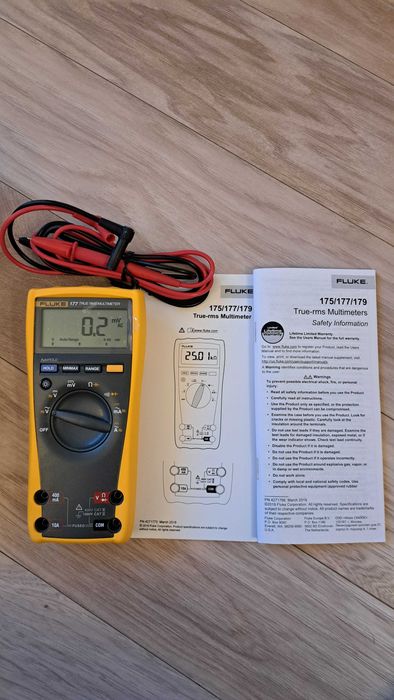 Fluke 177 True RMS Multimeter