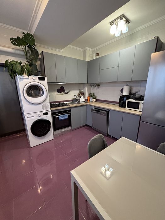 Apartament de vanzare Crangasi / Regie