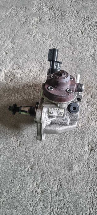 Pompa inalte injectie motorina BMW N57D30A  245 cai cod 7800123