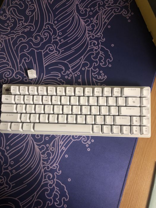 Продам клавиатуру e-yooso