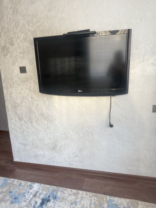 Продам телевизор