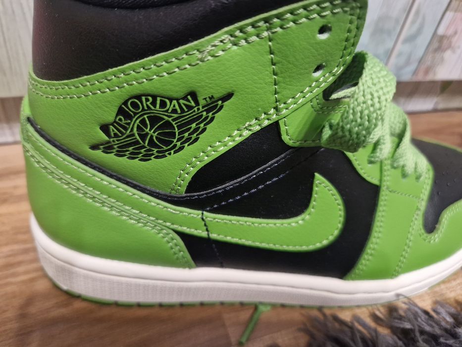 Нови AIR JORDAN N 37,5