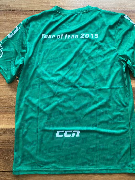 Екип за тенис размер L (50)