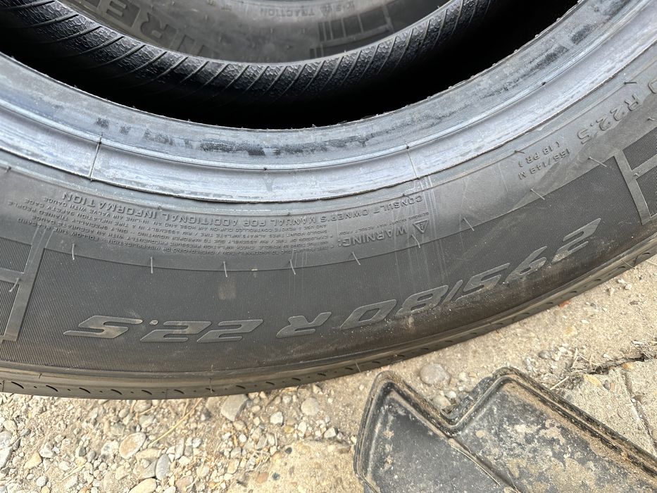 Vand 4buc anvelope NOI 295/80/22,5 Pirelli directie 2022